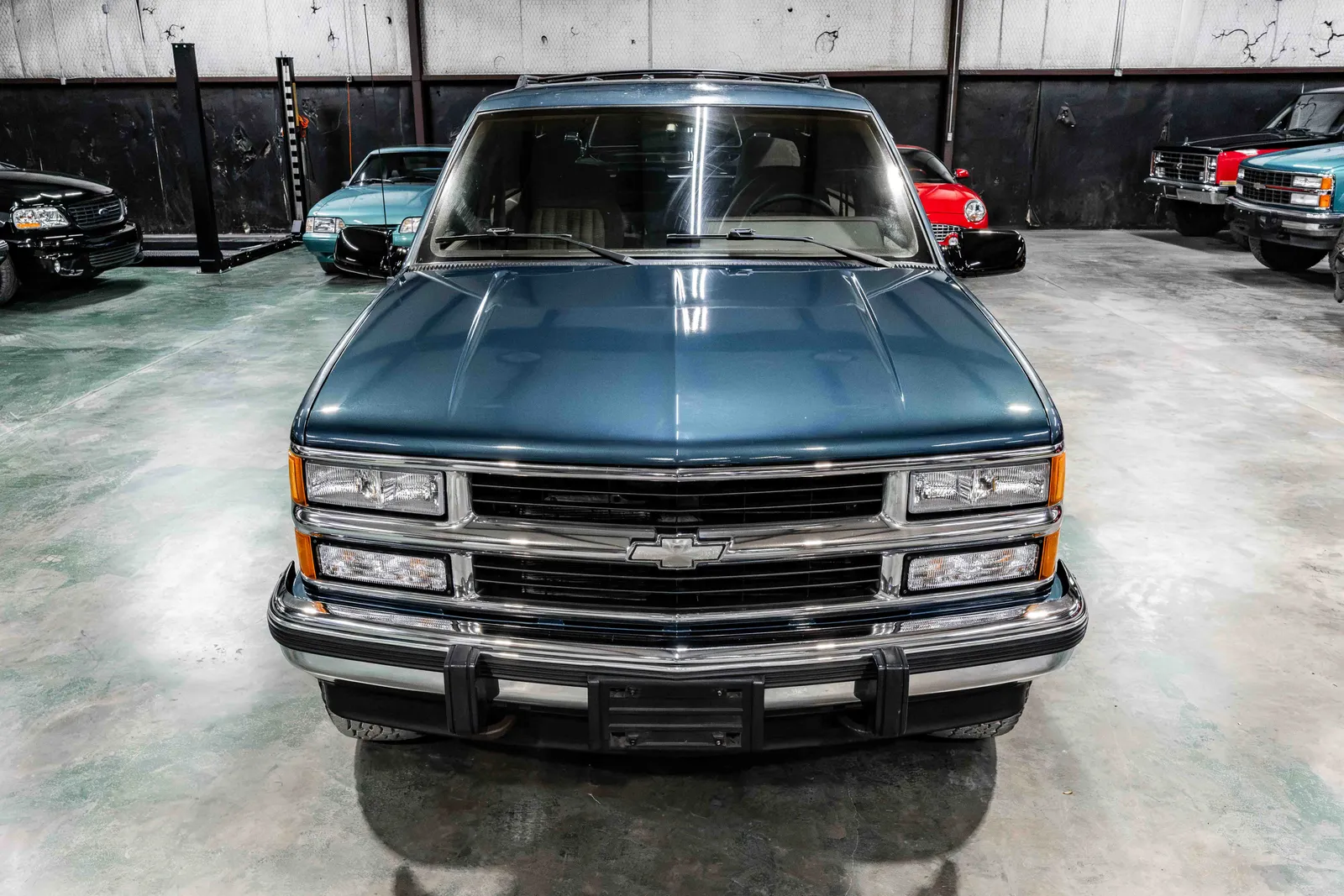 1994-Chevrolet-Blazer-Medium Dark Teal Metallic-1GNEK18K2RJ324769--40.jpg